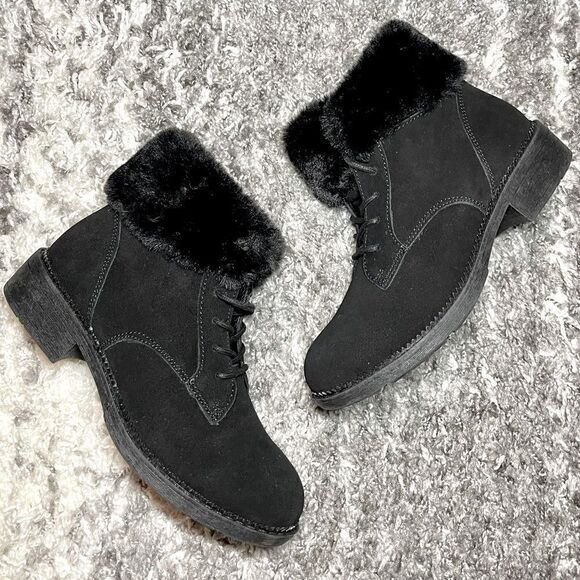 NWOB Skechers Elm Ankle Boots - Picture 1 of 8